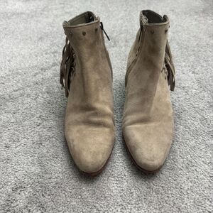 Sam Edelman Fringe Studded Suede Leather Ankle Boots Womens 6M Taupe Low Heel